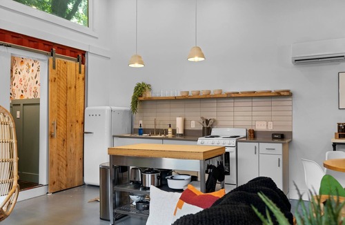 Woodfin House | Pet Friendly! 5 min 2 Downtown Asheville w/Hot Tub