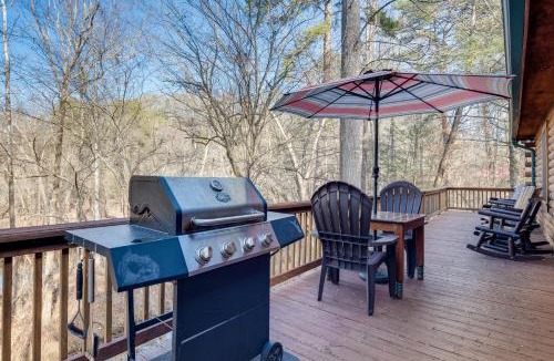 Lake Lure House | Pet-Friendly Cabin w/Loft: 5 Mi to Lake Lure!