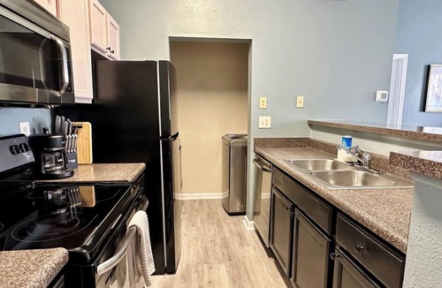 Seminole Apartment | PET Friendly Condo - POOL - BEACH 5 min