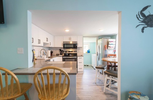 Villas House | Pet Friendly cottage w/game room by Delaware Bay Beach