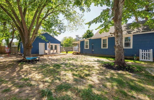 Villas House | Pet Friendly cottage w/game room by Delaware Bay Beach