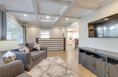 Belvedere Park House | Pet-Friendly Decatur Home ~ 8 Mi to Downtown ATL!