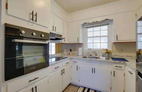 Easley House | Pet-Friendly Easley Family House w/Game Room