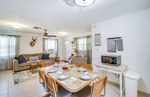 Edgar Cabin | Pet-Friendly Fort McCoy Cabin w/Fire Pit!