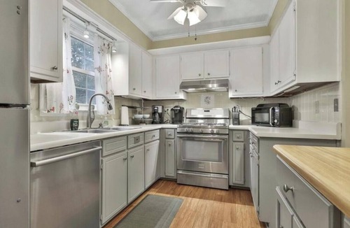 Peachtree City House | Pet Friendly Getaway in PTC