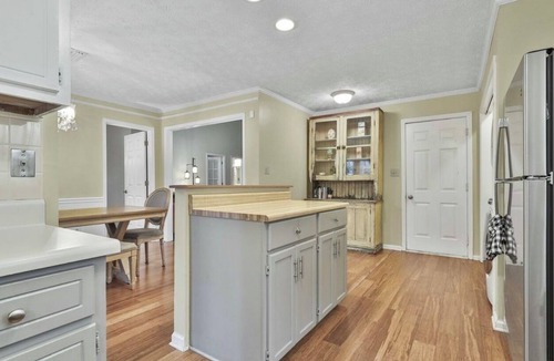 Peachtree City House | Pet Friendly Getaway in PTC