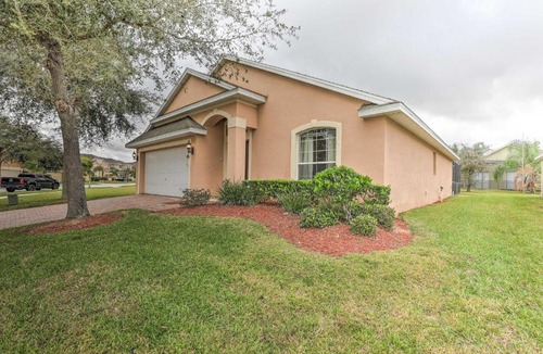 Marbella House | Pet-Friendly Home Less Than 20Mi to Walt Disney World