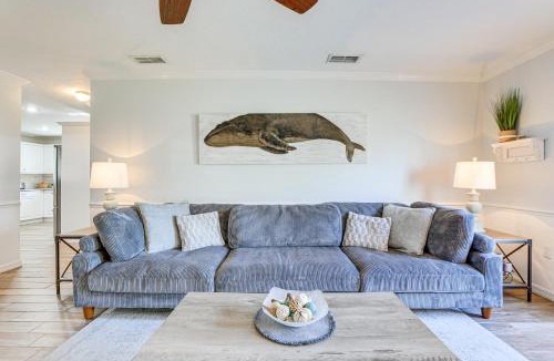 Shore Acre Heights House | Pet-Friendly Home with Heated Pool in Bradenton