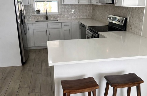 East Central Park House | Pet friendly pool oasis in Orlando