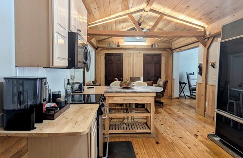 Transylvania County House | Pet Friendly, Private Home in The BlueRidge Mountains