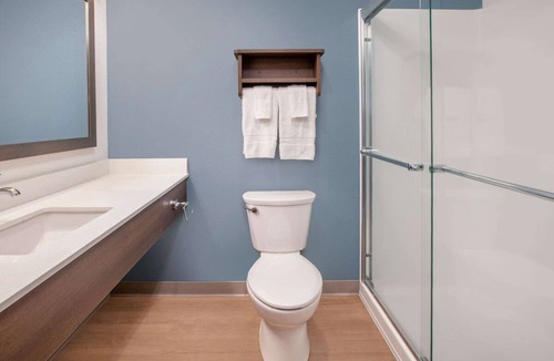 Greenbelt Hotel | Pet-Friendly Studio Close to NASA w/Easy Metro Access to Downtown DC - 2 Units