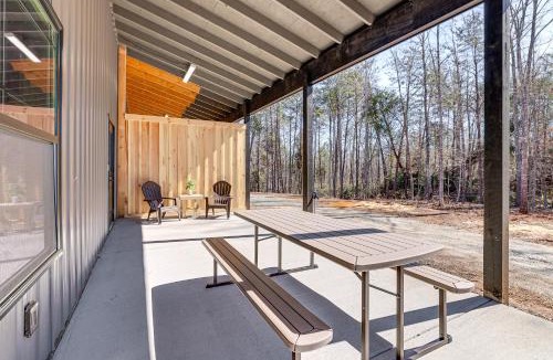 Forest City House | Pet-Friendly Yard! Nature Escape in Forest City