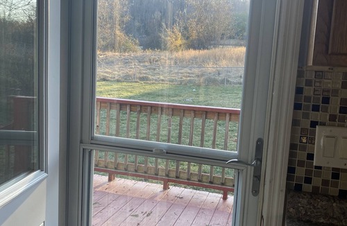Elizabethton Condo | Pets welcome