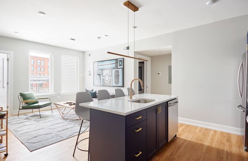 Fishtown Apartment | Philly’s 2BR Artful Retreat