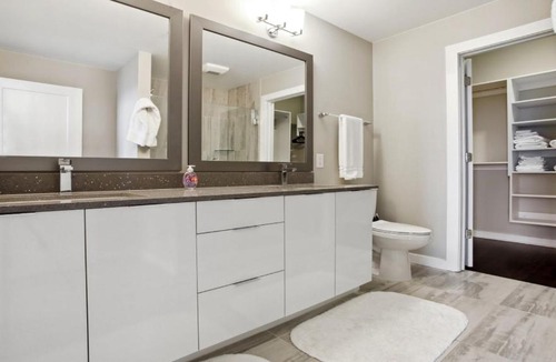 Midtown Apartment | Piedmont Park 3 bdrm with city views