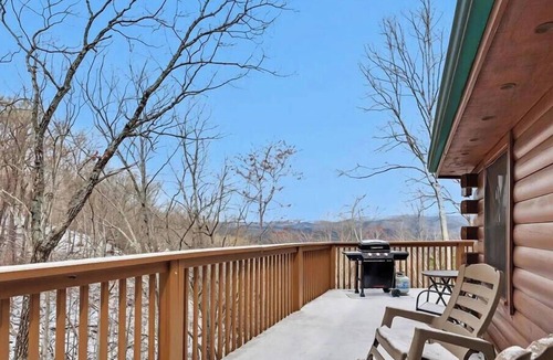 Gatlinburg - Pigeon Forge Villa | Pigeon Forge 316 - Two Bedroom Villa, Sleeps 8