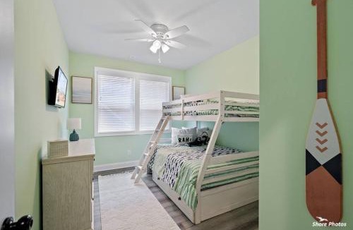Wildwood Apartment | Pine Avenue Getaway