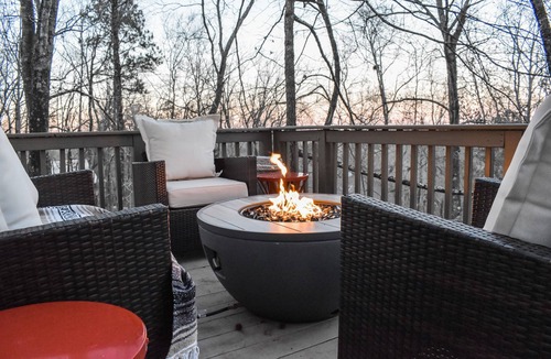 Pine Mountain Ski Chalet | Pine Mountain Chalet Retreat Near Callaway Gardens