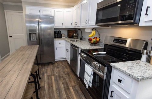 Hephzibah Apartment | Pines at 5 Corporate Furnished Rentals Suite 129