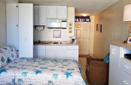 Daytona Beach Shores House | Pirates Cove Condo Unit #602
