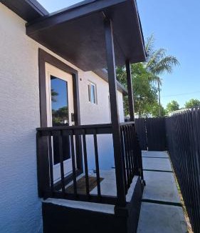 North Miami Beach House | Pk cozy suite