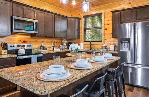 Sevierville Cabin | Planning a Smokey Mtn Family Vacation? Stay Here! They will love you for it.