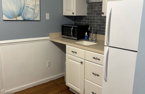 Oak Grove Cottage | Planning a trip to Columbia? We have the perfect place to stay!
