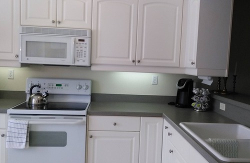 Plantation Condo | PLANTATION GOLF CLUB -UPSCALE, GROUND FLOOR CONDO WITH LAKE VIEW