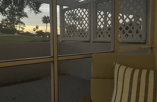 Plantation Condo | Plantation Golf & Country Club - Beautiful Remodeled Condo with Club Membership