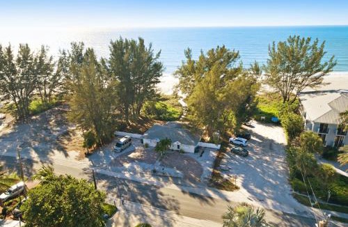 Holmes Beach Villa | Playa Casanas