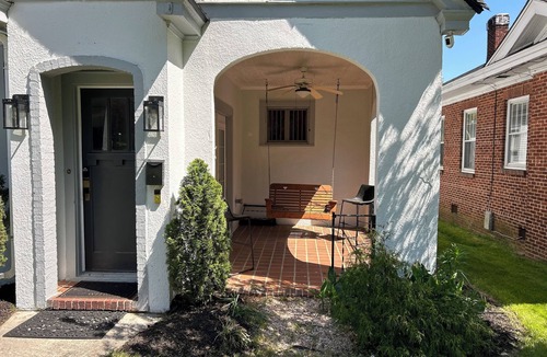 Midtown Cottage | Pleasant 3-bedroom cottage in charming Augusta for your stay during the Masters!