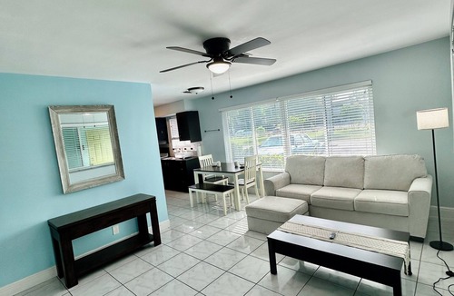 Lauderdale-by-the-Sea Apartment | Poinciana LLC