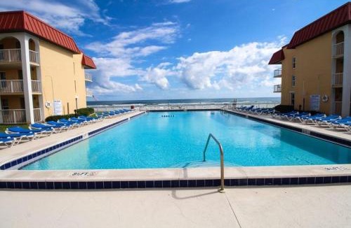 Point East House | Point East 301