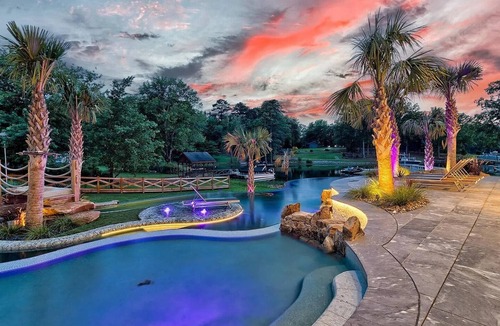 Chapin House | Polaris Pointe on the Cove