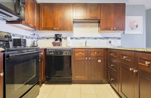 Pompano Beach Resort | Pompano Beach | Beachside Family Retreat | Pool + Beach | 2BR