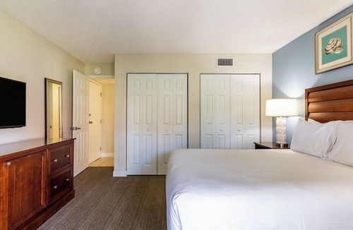 Pompano Beach Resort | Pompano Beach | Coastal Ocean Retreat | Pool + Beach
