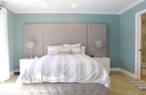 Pompano Isles House | Pompano Beachhouse Luxury Waterfront Gem ~ Swimming Pool/Spa ~ Games!