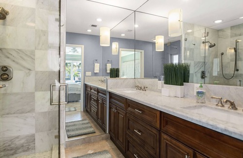 Pompano Isles House | Pompano Beachhouse Luxury Waterfront Gem ~ Swimming Pool/Spa ~ Games!