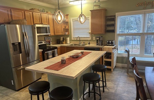 Red Hill House | Pond-front Retreat Near CCU, Golf, Downtown Conway, and Beaches