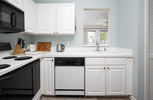 Sawgrass Condo | Ponte Vedra Colony Circle 75 | Near Beach + Town