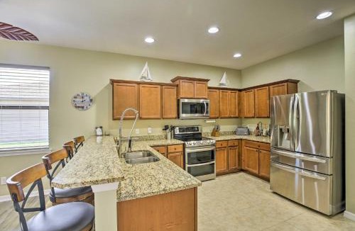 Pelican House | Pool and Lanai Centrally Located Cape Coral Home