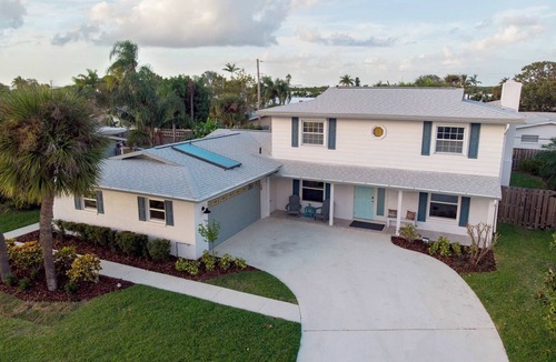 Venetian Way House | Pool, Game Room, 3 Kings | Magnolia Beach House