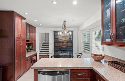 North Brookhaven House | Pool+Gorgeous Bkyd 4BR–Slps 8 Owner NHood (1799)