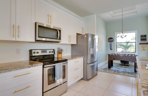 Trafalgar House | Pool & Gulf Access Canal: Chic Cape Coral Home!