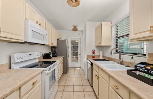 Daytona Beach House | Pool Home! Steps to the Beach! | Great For Families & Groups