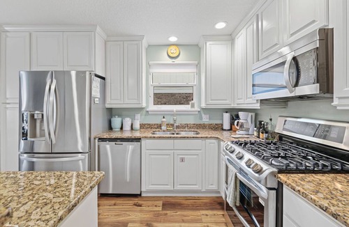 Jacksonville Beach House | Pool Home Walk to Beach | Good Morning Rentals