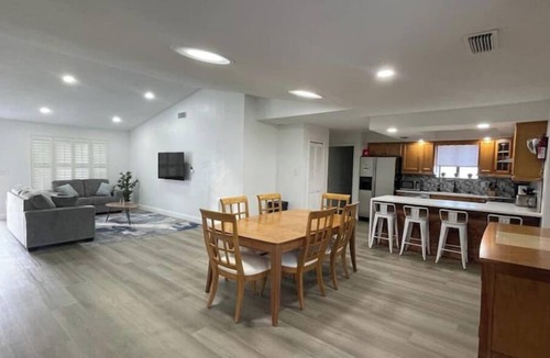 Port Orange House | POOL House+Garage. Bring your Bikes! + 3Bed/2Bathn