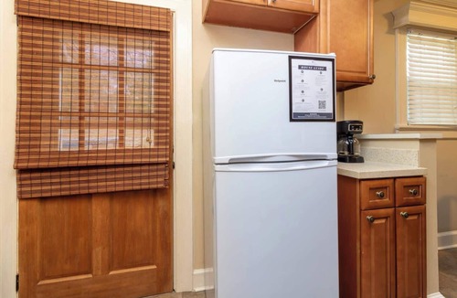 Columbus Apartment | Pool! Near Downtown&Parks- The Cozy Guest Cottage