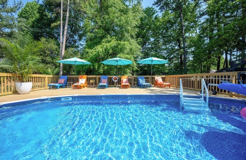 Charlotte House | Pool Oasis w/HotTub/FirePit/Games near Uptown