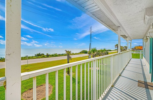 Ormond Beach Condo | POOL OPEN! Ocean Dunes Condo - Oceanfront - 1BR/1BA #127
